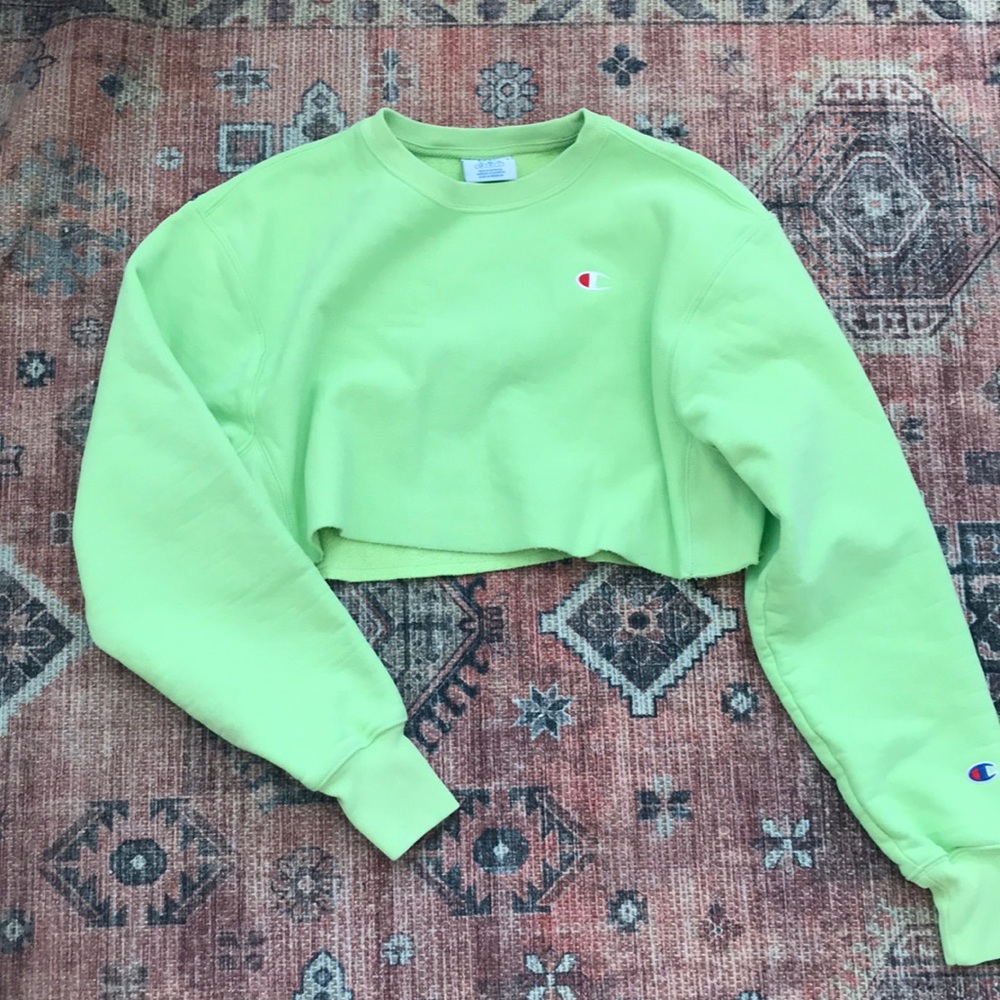 Champion Cropped Sweatshirt